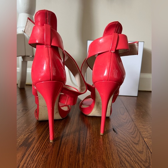 Pink heels - Picture 3 of 6